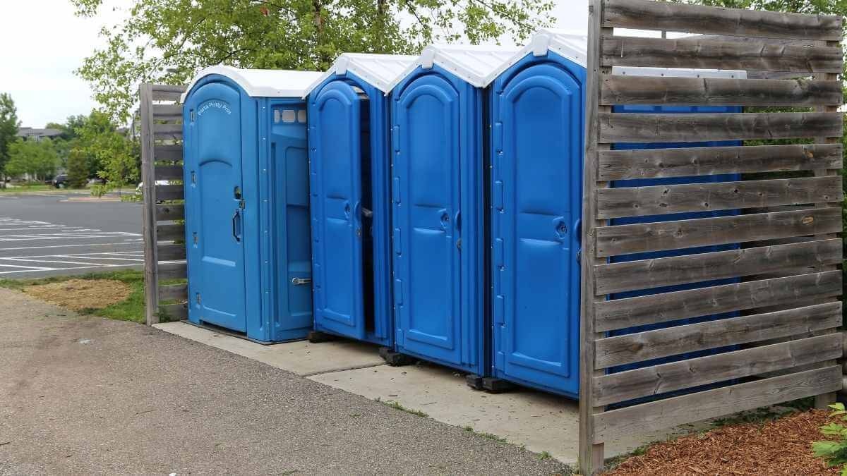 Porta Potty Rental Pros - Quality Portable Restroom Services in Pickstown, SD, 57367